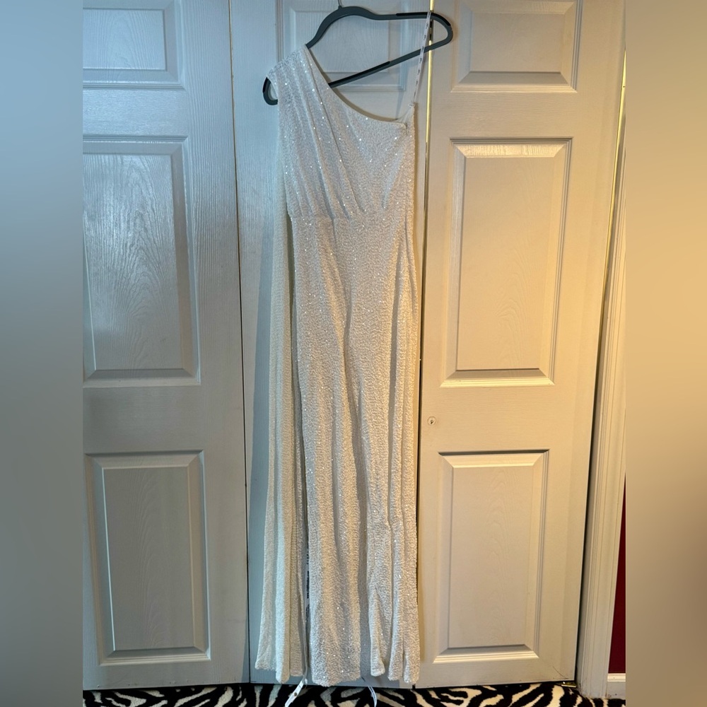 Club L London White Sequin One-Shoulder Jumpsuit, US 6 - Picture 3 of 5